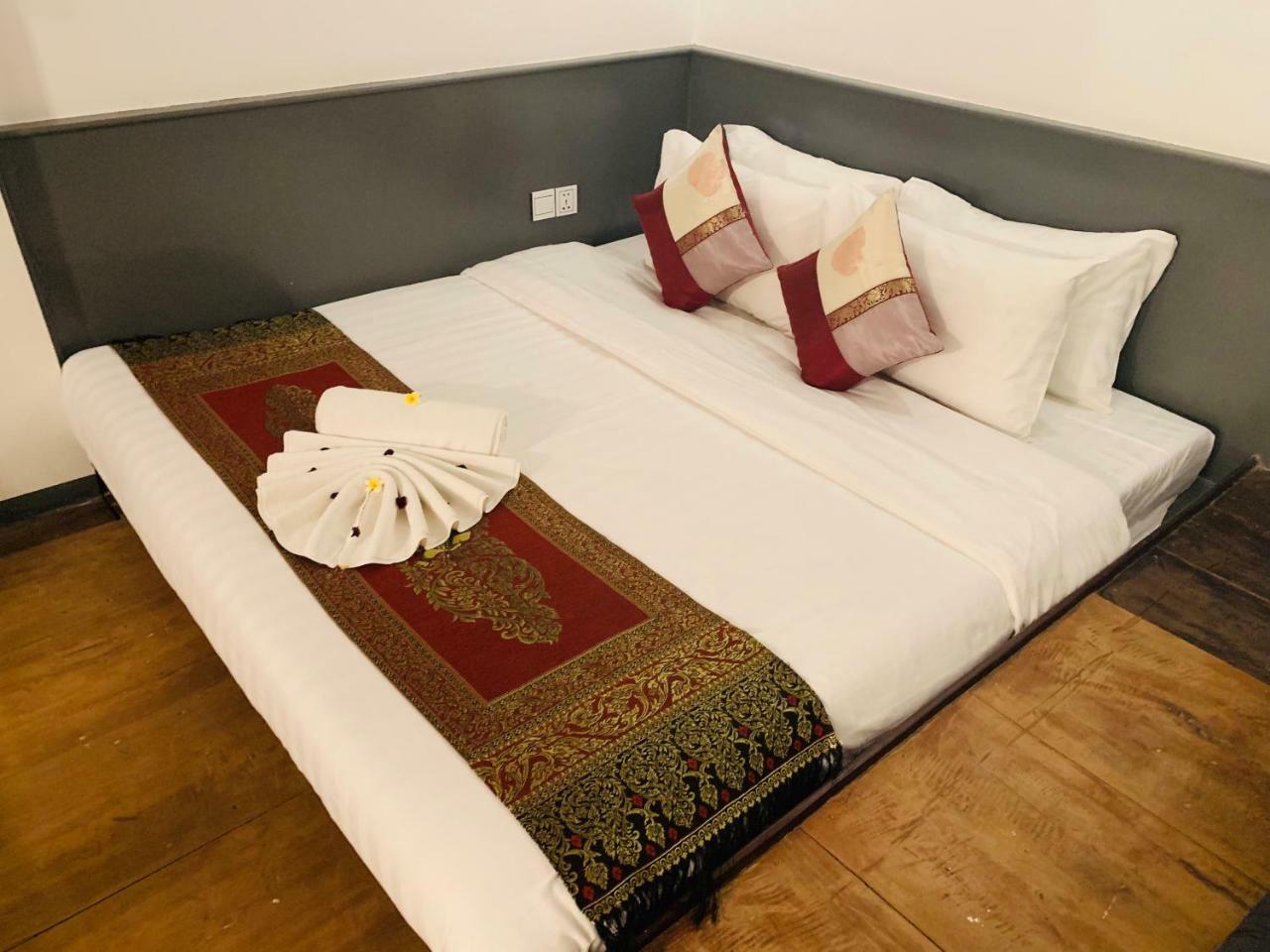 1004 Boutique Hotel Siem Reap Luaran gambar