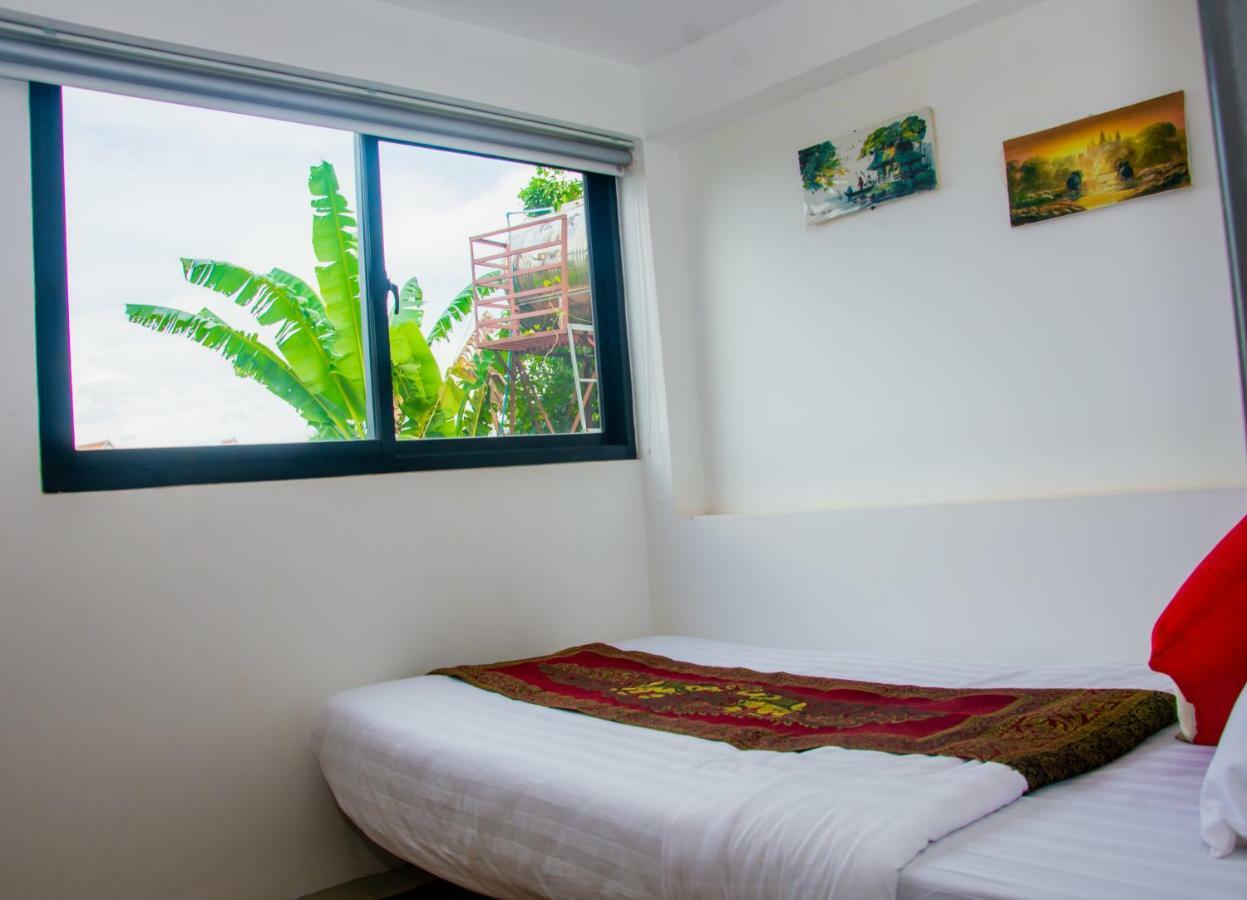 1004 Boutique Hotel Siem Reap Luaran gambar
